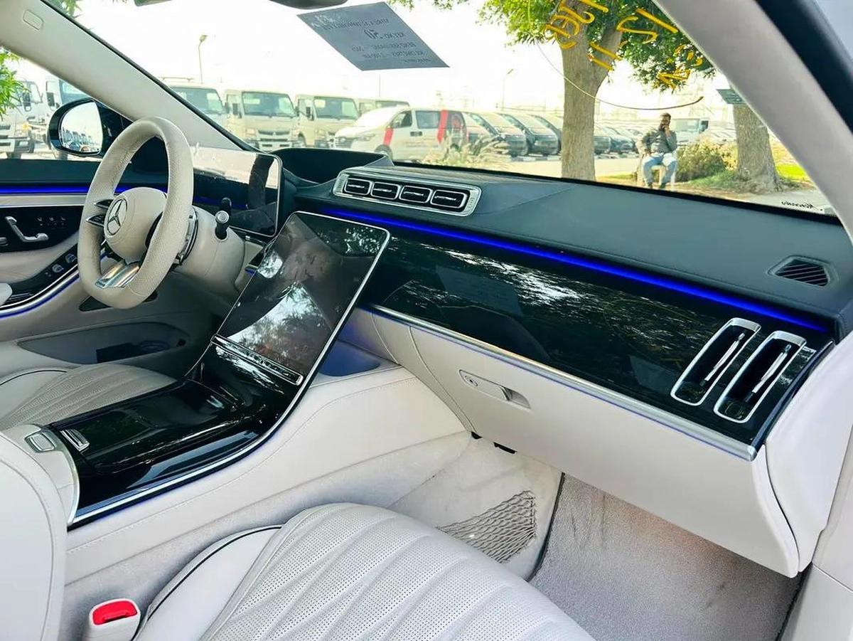 BENZ S63 AMG | E PERPORMANCE | V8 | 2025 | BEIGE INTRIOER | 3108Km | BRAND NEW | FRESH JAPAN IMPORT-18-18