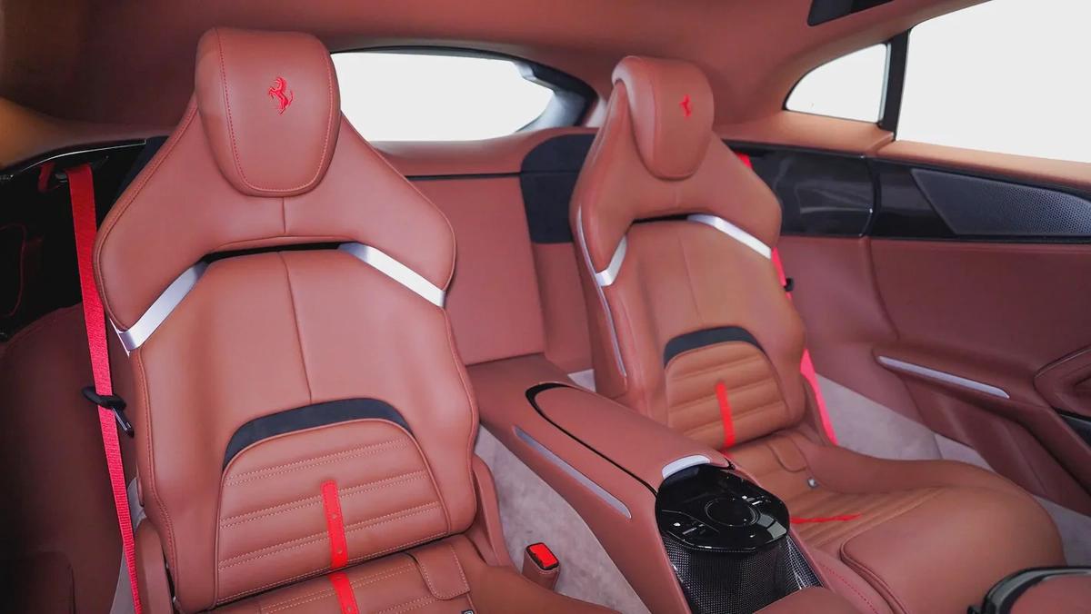 V12 | AED 38,771 PM | Warranty June 2028 - Service until June 2031-6-6