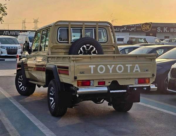 Toyota Land Cruiser Pick Up LC79 LX-Z1 /T/DVD CAMERA/WINCH,SNORKEL/DIFF LOCK (CODE#LC79DC28A)