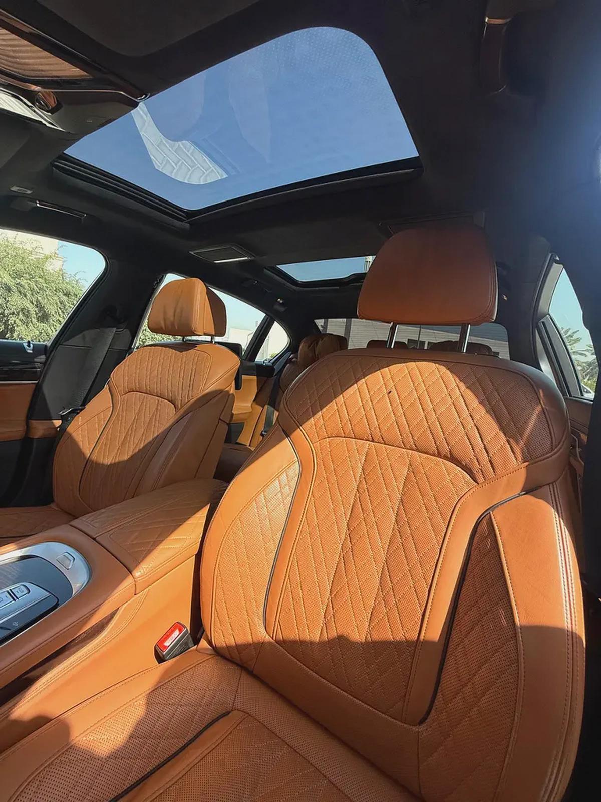 BMW 750 LI--GCC--Fully Serviced---Under Warranty - EID OFFER --7-7