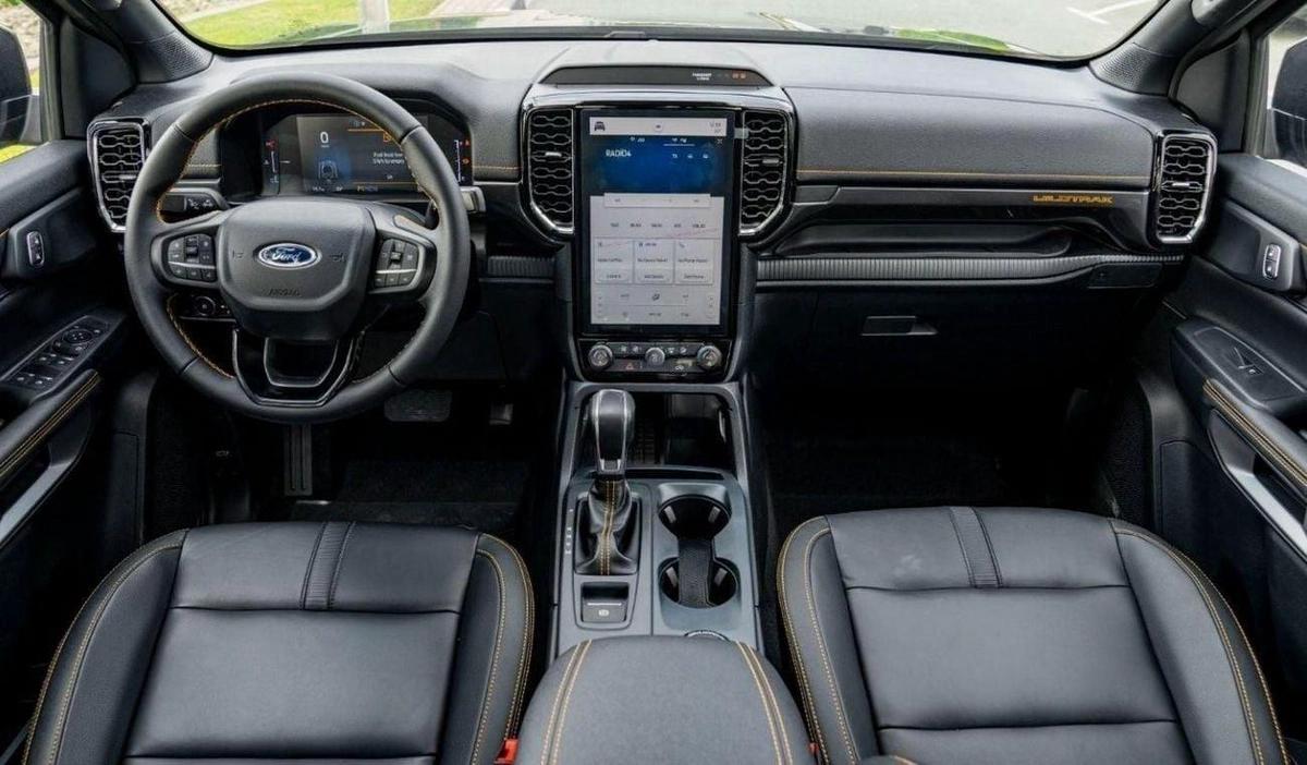 Ford Ranger FORD RANGER DC WILDTRAK 2.0D AT 4X4 MY2023 – BLACK-4-4