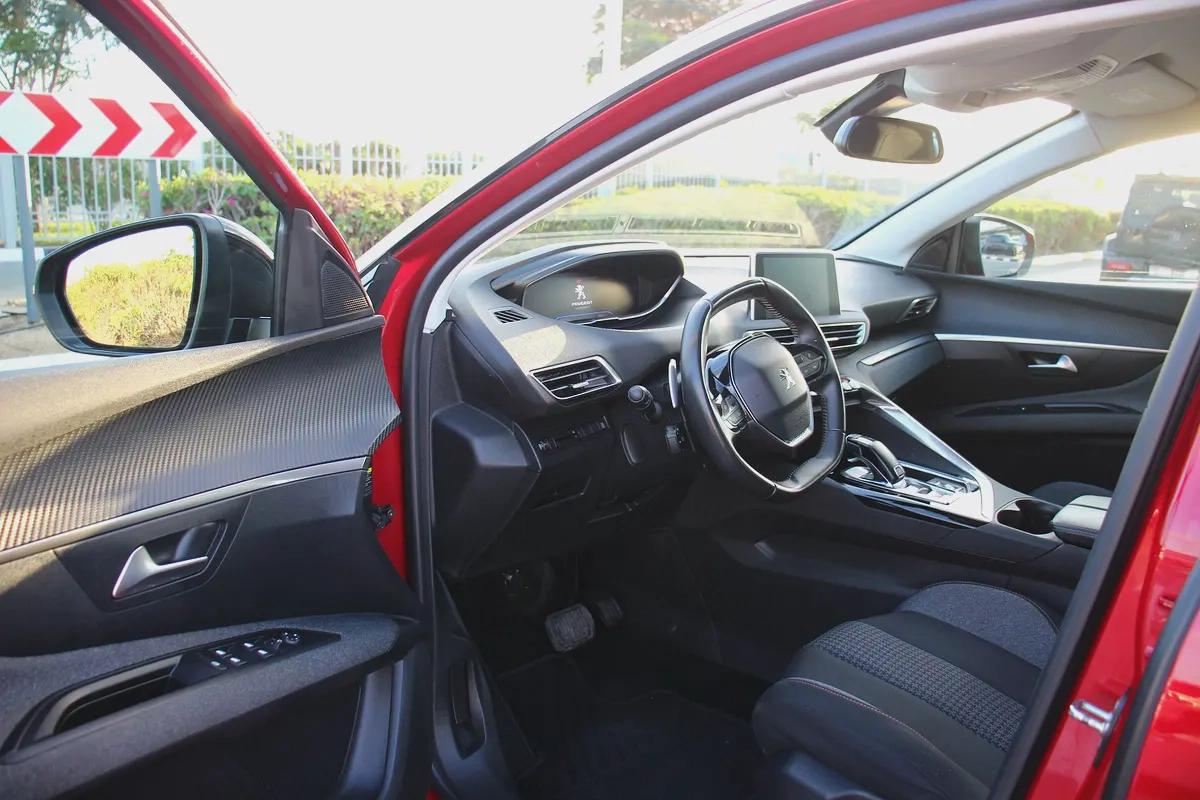 Peugeo 3008 Gcc 2023 1.6L ( 747 x 60) With & Without DownPayment 3000 Salary-3-3