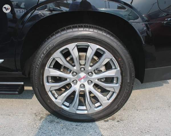 GMC Yukon denali 2023 gcc