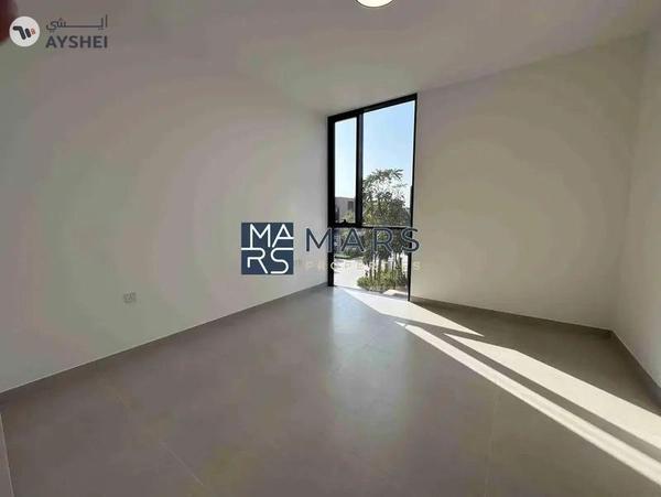 Brand New 3badroom villa in Masaar _For rent