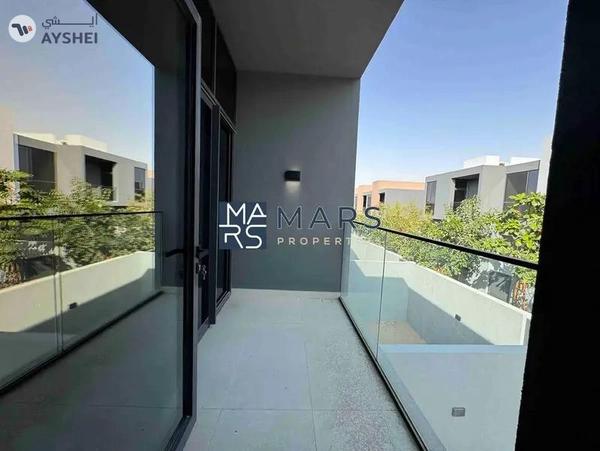 Brand New 3badroom villa in Masaar _For rent