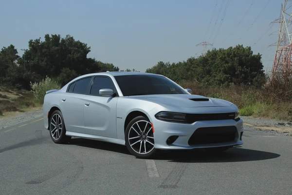 Dodge Charger R/T · HEMI V8 5.7L · 370hp · 2020 · American Specs · Excellent Condition