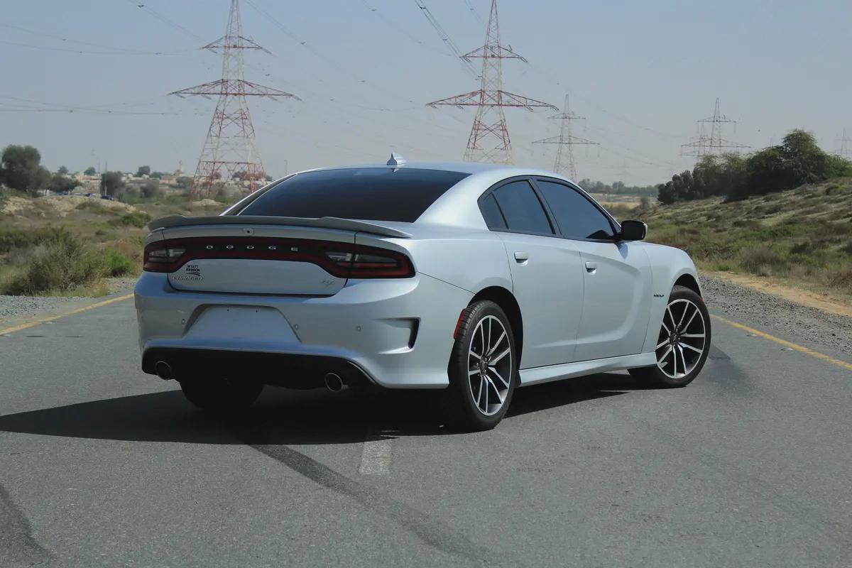 Dodge Charger R/T · HEMI V8 5.7L · 370hp · 2020 · American Specs · Excellent Condition-3-3