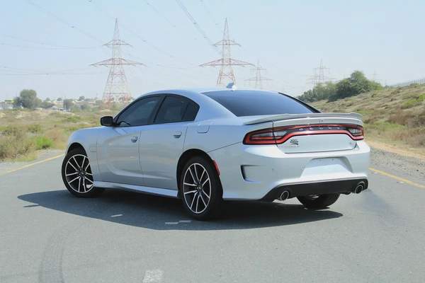 Dodge Charger R/T · HEMI V8 5.7L · 370hp · 2020 · American Specs · Excellent Condition