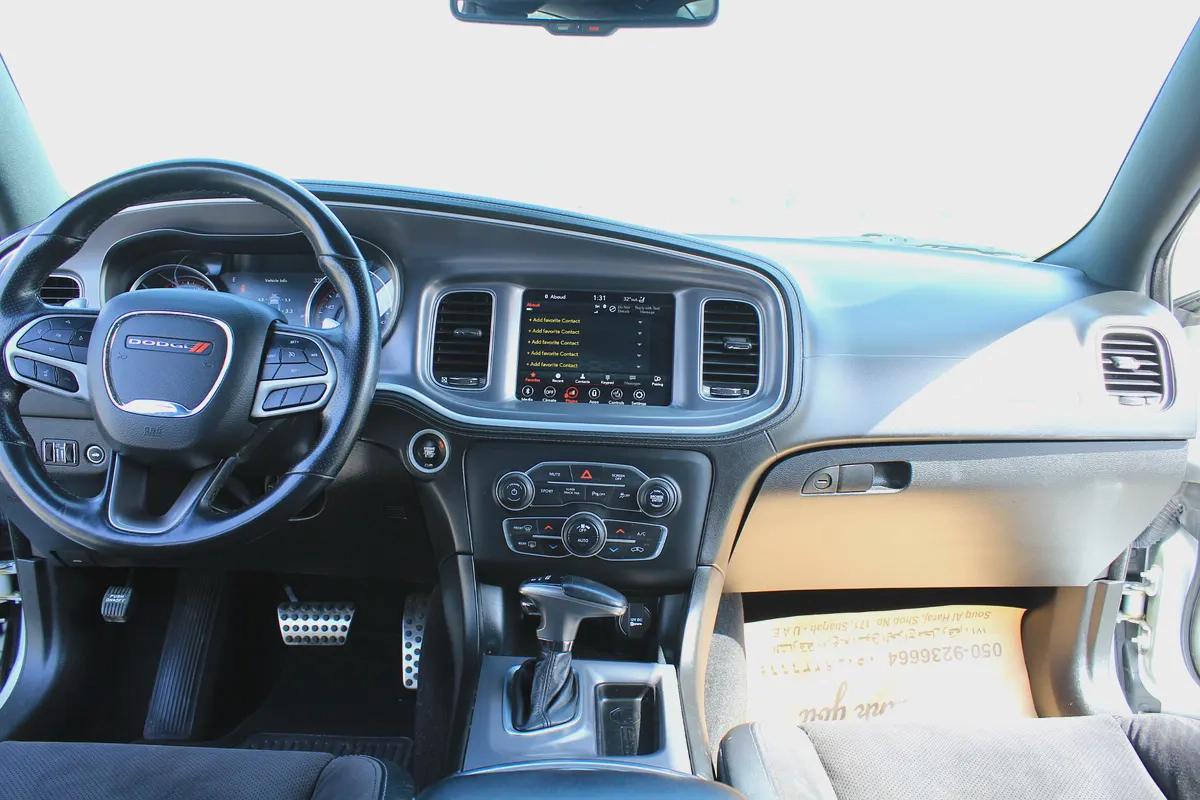 Dodge Charger R/T · HEMI V8 5.7L · 370hp · 2020 · American Specs · Excellent Condition-7-7