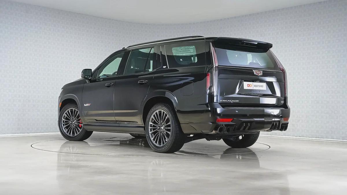 Special Offer | AED 6,328 PM | GCC, High Option | Escalade V-1-1