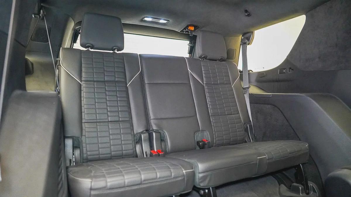 Special Offer | AED 6,328 PM | GCC, High Option | Escalade V-7-7