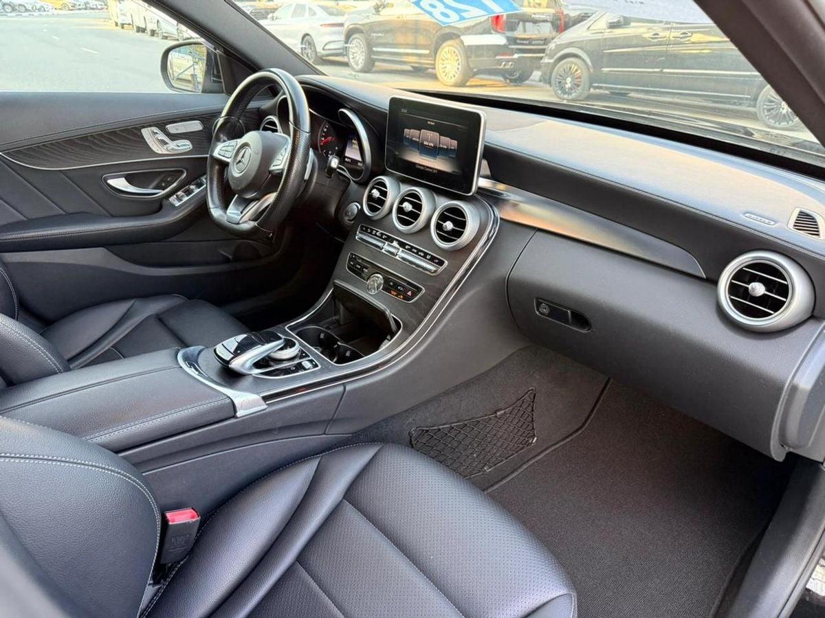 Mercedes-Benz C 200-8-8