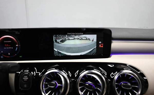 A220 | 1,750 AED Monthly | Registration