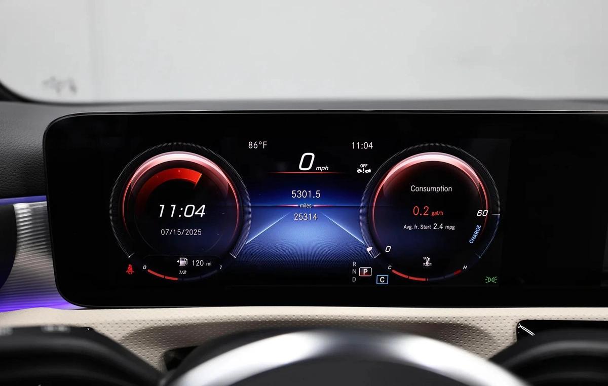 A220 | 1,750 AED Monthly | Registration-2-2