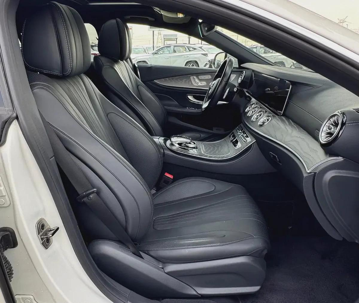 MERCEDES BENZ CLS450 - 2019 - SUPER CLEAN CAR FRESH JAPAN IMPORT-12-12