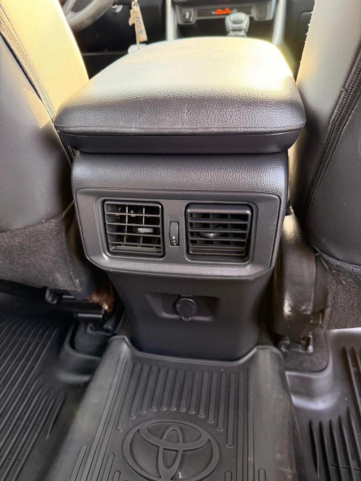 Toyota RAV4 RAV4 2023 2.5L-15-15