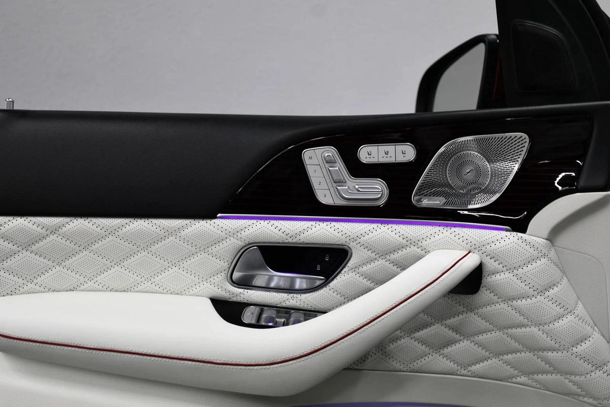 Maybach Kit | 3700 AED monthly Under Warranty Till 2027 | Free Insurance + Registration-5-5