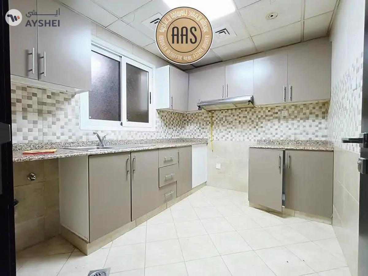 Very Spacious 1Bhk Chillar free Available in 60k-7-7