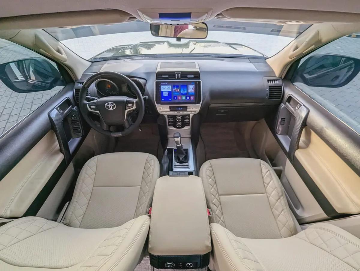 TOYOTA PRADO 2011 FACELIFTED 2023 WITH INTERIOR AND EXTERIOR GCC V4 2.7L IN EXCELLENT CONDITION-2-2
