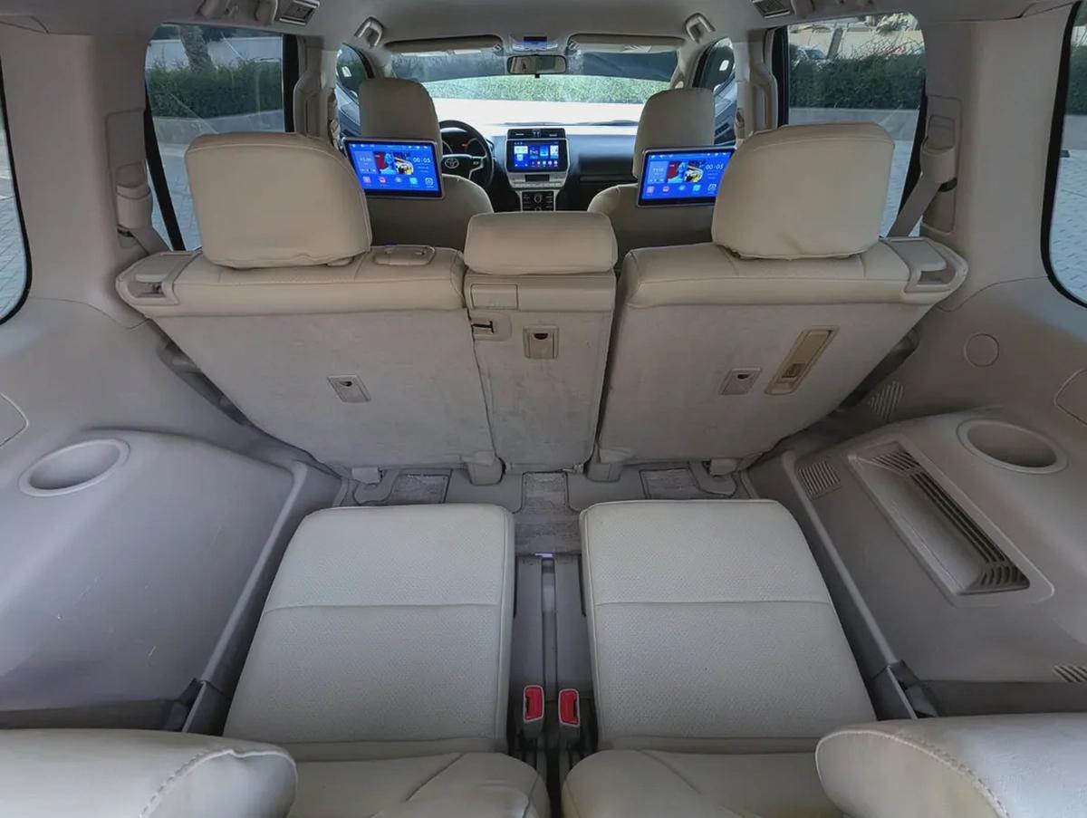 TOYOTA PRADO 2011 FACELIFTED 2023 WITH INTERIOR AND EXTERIOR GCC V4 2.7L IN EXCELLENT CONDITION-8-8