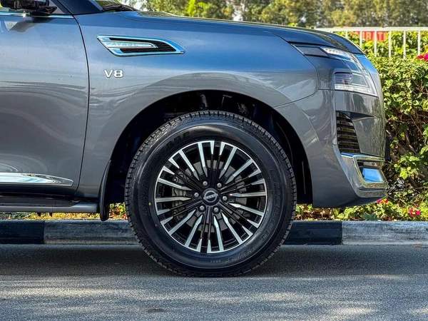 Nissan Patrol LE Platinum City 2024 GCC Specs