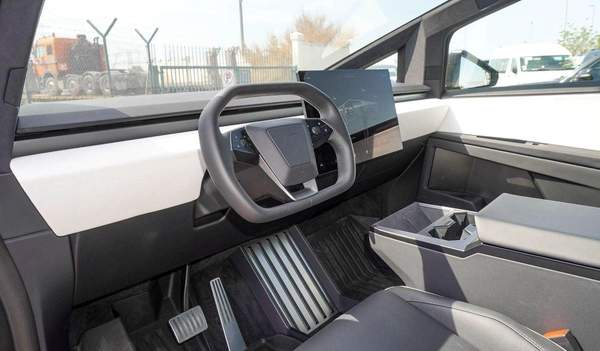 Tesla Cybertruck FOUNDATION SERIES