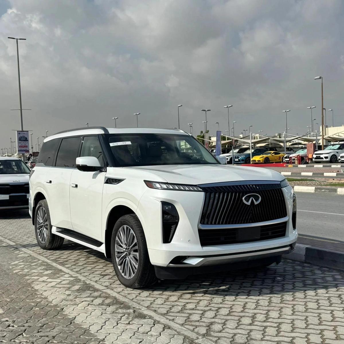 INFINITI QX80 LUXE 2025 | WHITE-1-1