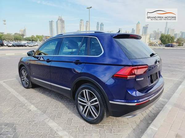 Volkswagen Tiguan 4Motion 2.0 Sport 2018 Model GCC Specs With Full Service History From Agency