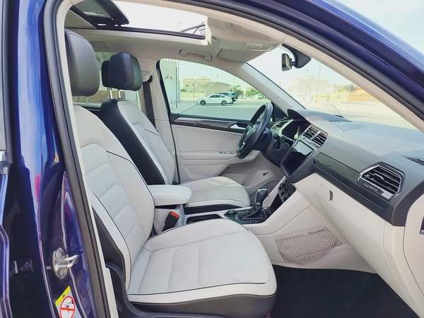 Volkswagen Tiguan 4Motion 2.0 Sport 2018 Model GCC Specs With Full Service History From Agency