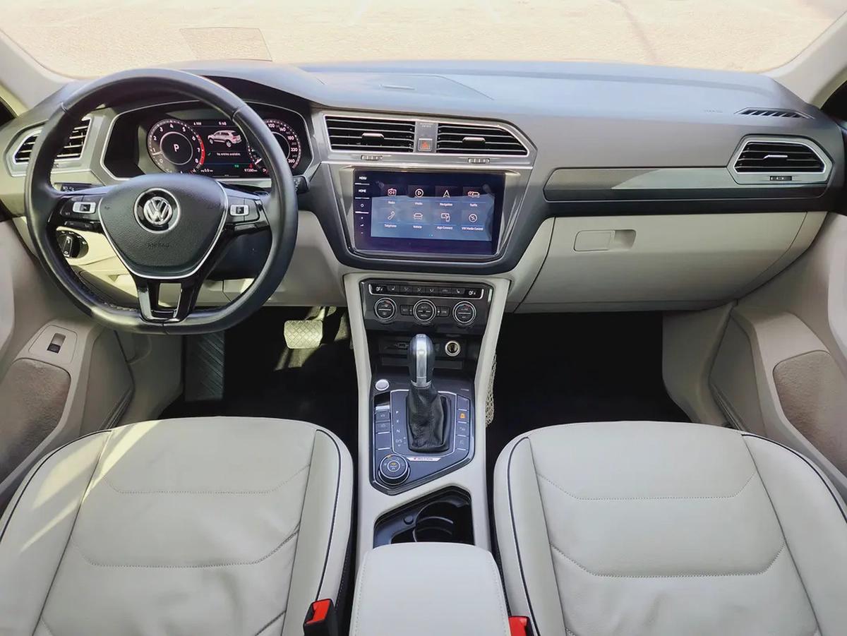 Volkswagen Tiguan 4Motion 2.0 Sport 2018 Model GCC Specs With Full Service History From Agency-10-10