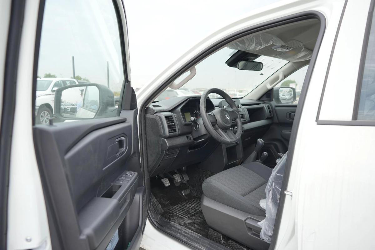 MITSUBISHI L200 DIESEL GL MY2025 MANUAL 4WD-3-3