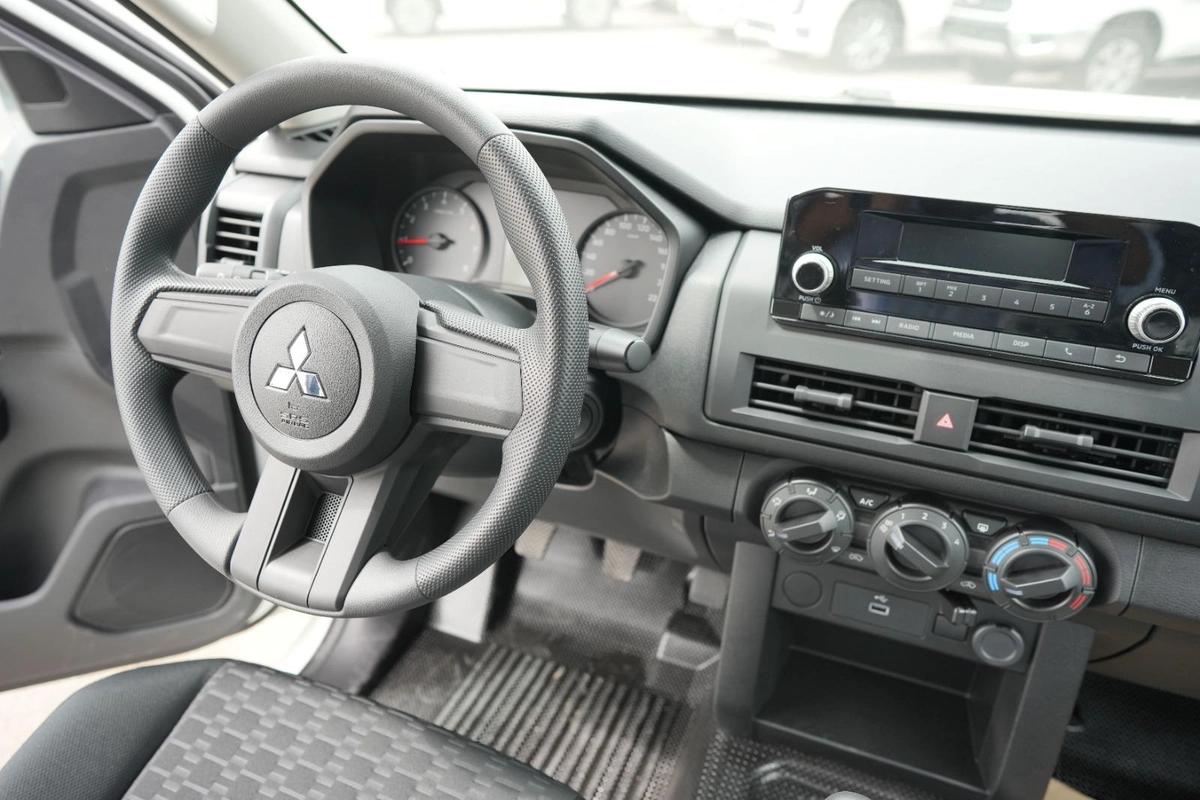MITSUBISHI L200 DIESEL GL MY2025 MANUAL 4WD-12-12