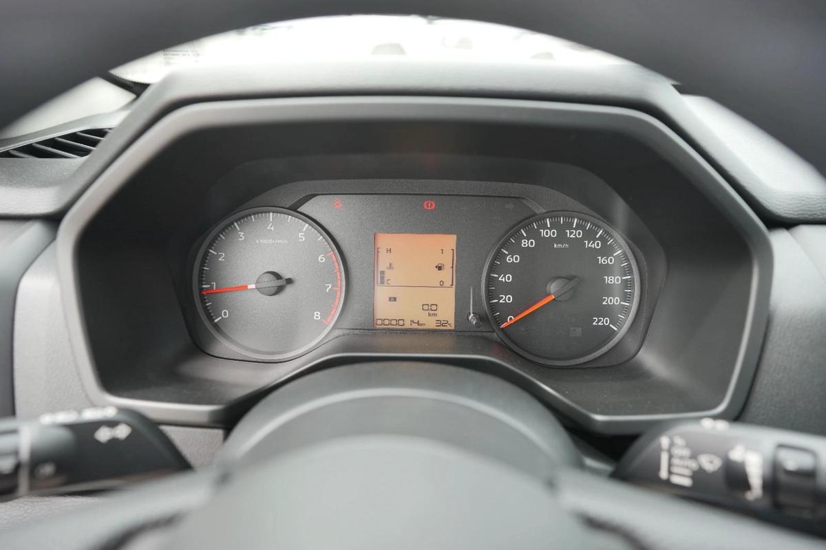 MITSUBISHI L200 DIESEL GL MY2025 MANUAL 4WD-4-4