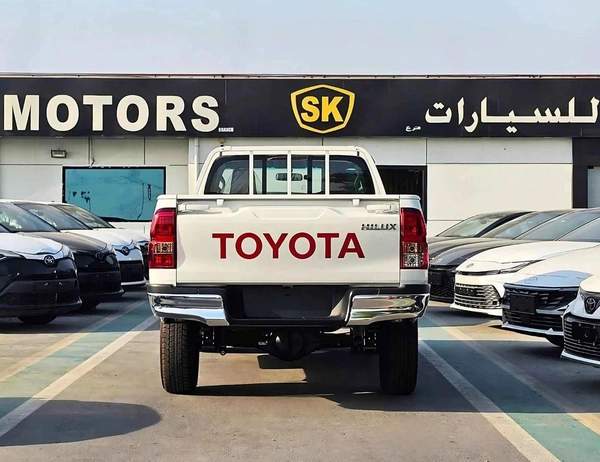 Toyota Hilux SINGLE CABIN BASIC / 5 + 2 HOOKS LONG BODY / 2.4L DIESEL M/T / PWR WINDOWS