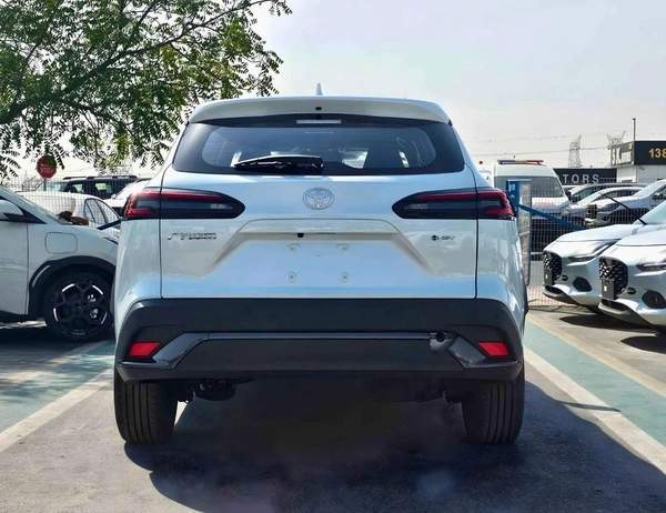 Toyota Frontlander HYBRID LUXURY WITH ELECTRIC BACK DOOR /2.0L PETROL V4