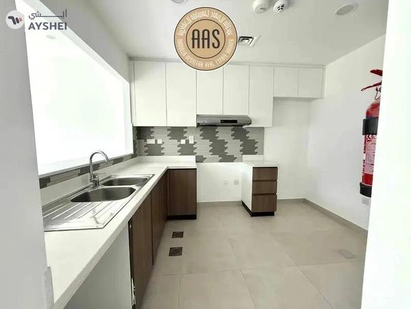 GOOD OFFER PRIME LOCATION 3BR+MAID VILLA