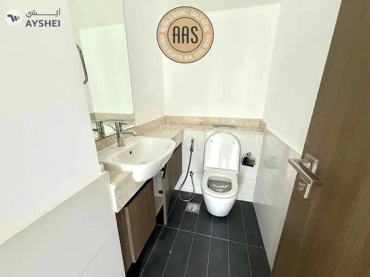 GOOD OFFER PRIME LOCATION 3BR+MAID VILLA-12-12