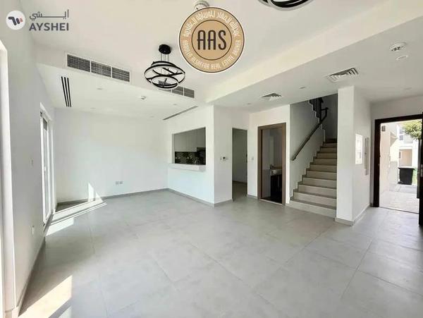 GOOD OFFER PRIME LOCATION 3BR+MAID VILLA