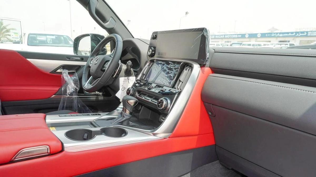 Lexus LX600 FSport 3.5L V6 5 Seats-9-9