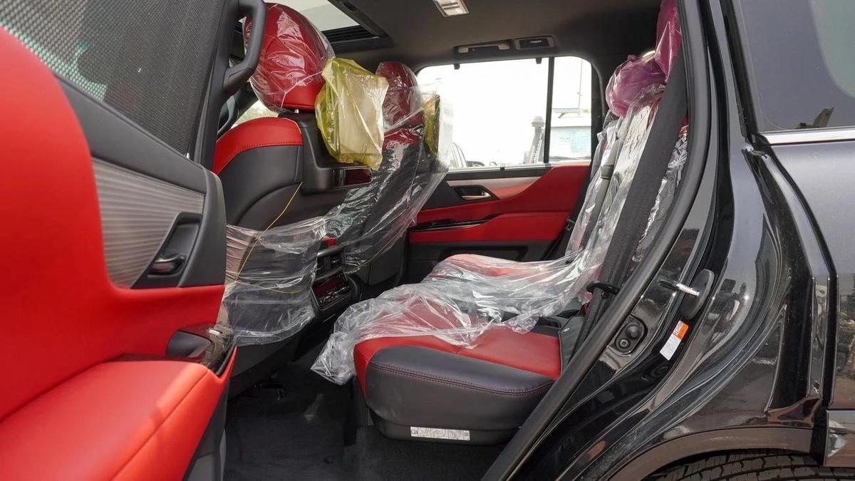 Lexus LX600 FSport 3.5L V6 5 Seats-11-11