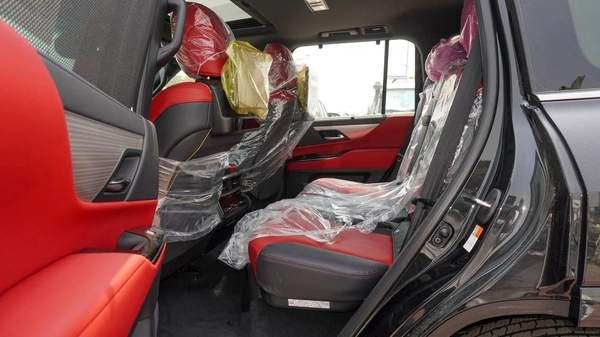 Lexus LX600 FSport 3.5L V6 5 Seats