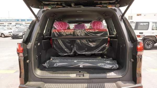 Lexus LX600 FSport 3.5L V6 5 Seats