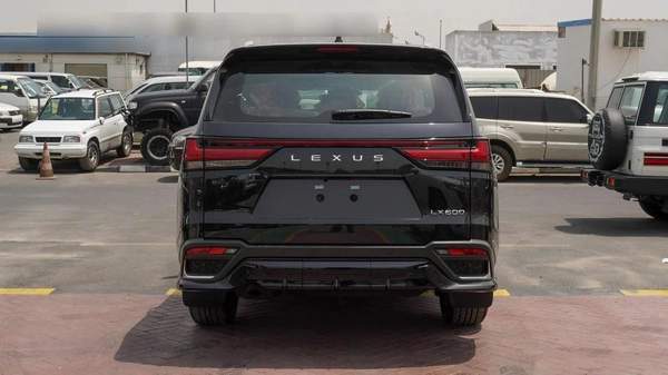 Lexus LX600 FSport 3.5L V6 5 Seats