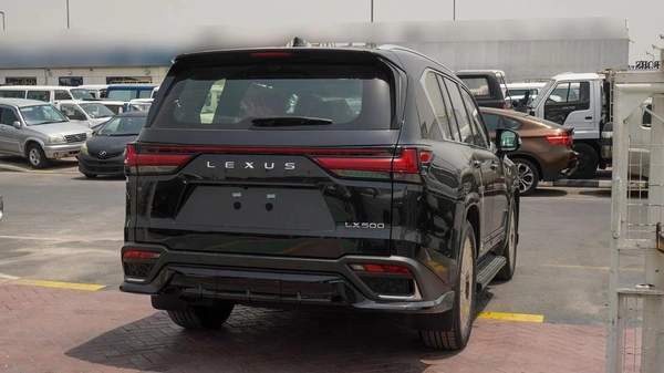 Lexus LX600 FSport 3.5L V6 5 Seats