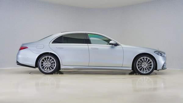 S 580 AMG Line | AED 5,323 PM | Up to 3 Years Warranty Unlimited |