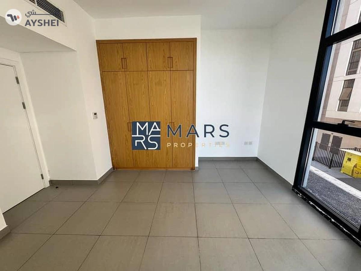 Spacious 1 BHK | Close Kitchen | Big Balcony.-12-12