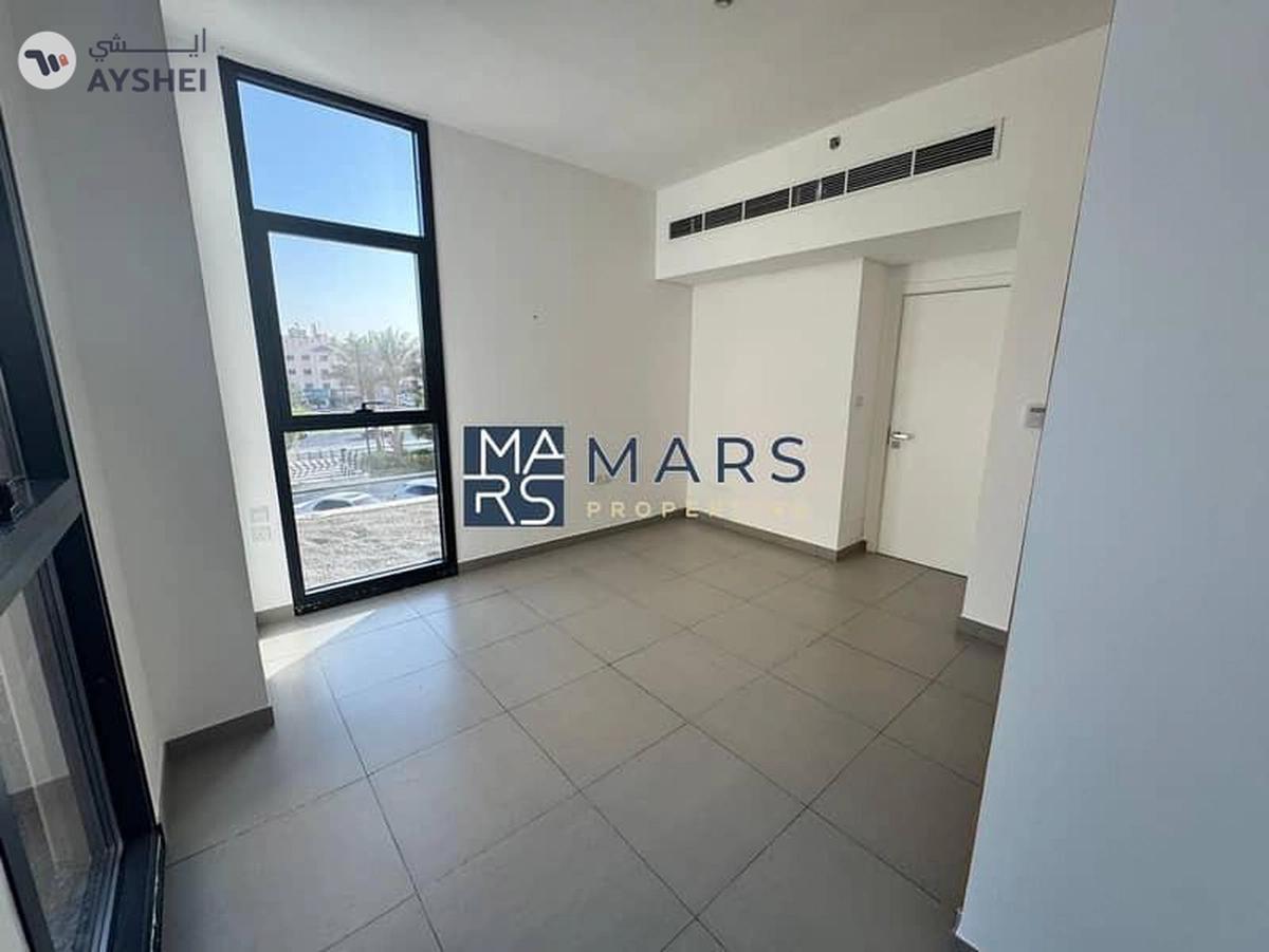 Spacious 1 BHK | Close Kitchen | Big Balcony.-13-13