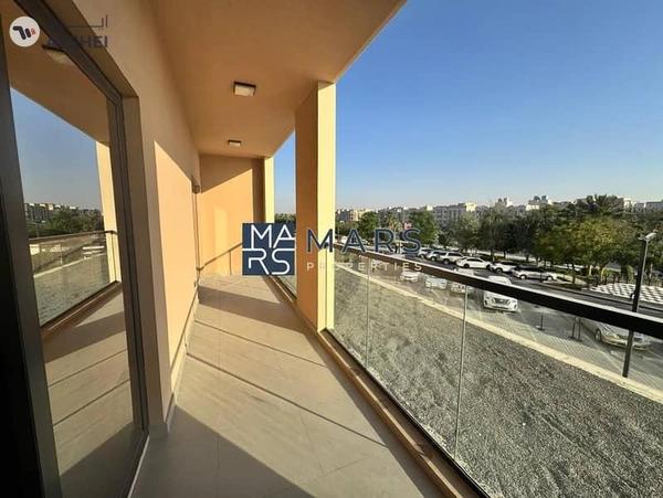 Spacious 1 BHK | Close Kitchen | Big Balcony.