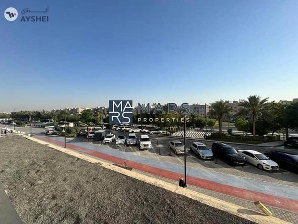 Spacious 1 BHK | Close Kitchen | Big Balcony.