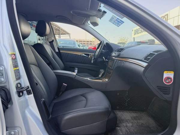Mercedes Benz E350